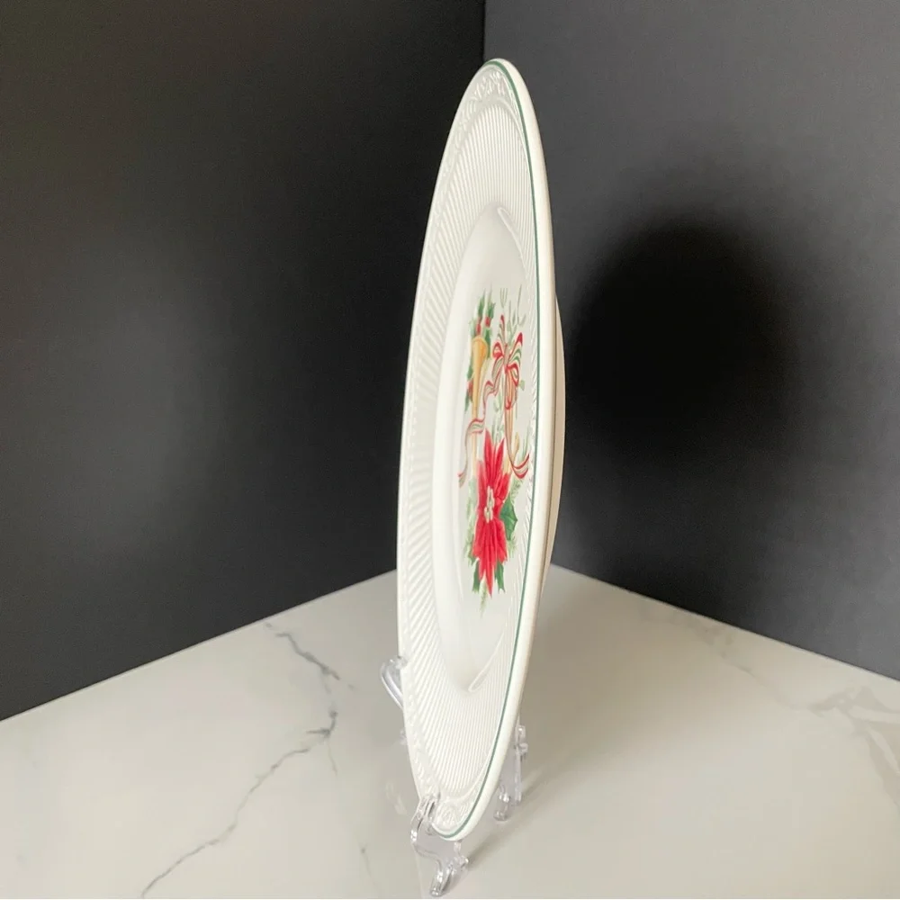 Italian Holiday Chop Plate / Platter by Mikasa